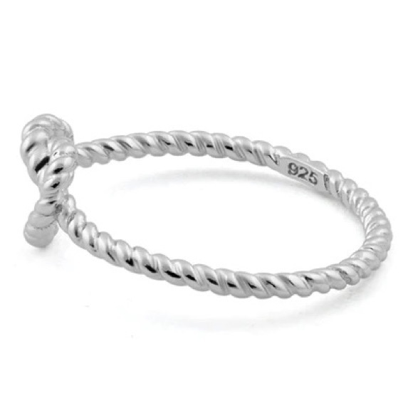 Sterling Silver Rope Heart Knot Shape Ring - Picture 4 of 4
